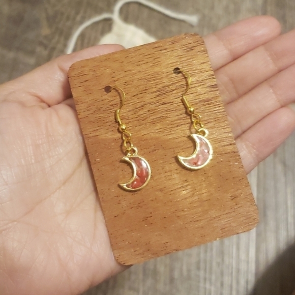 Plastic bottle Moon earrings - Picture 3 of 5